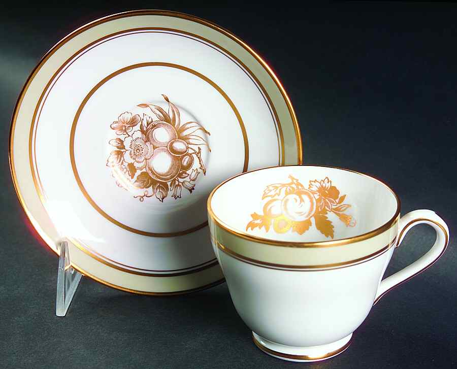 Carlton Footed Cup & Saucer Set by Spode-1