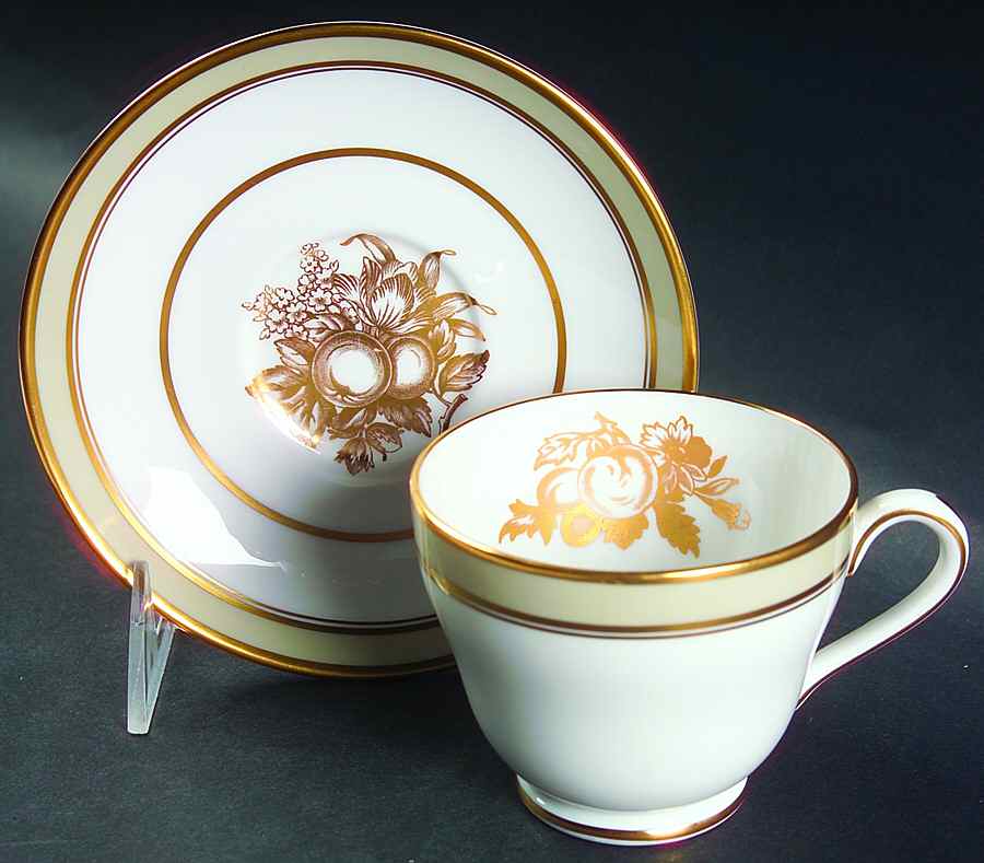 Carlton Footed Cup & Saucer Set by Spode-1