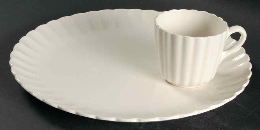 Chelsea Snack Plate & Cup Set by Spode-1