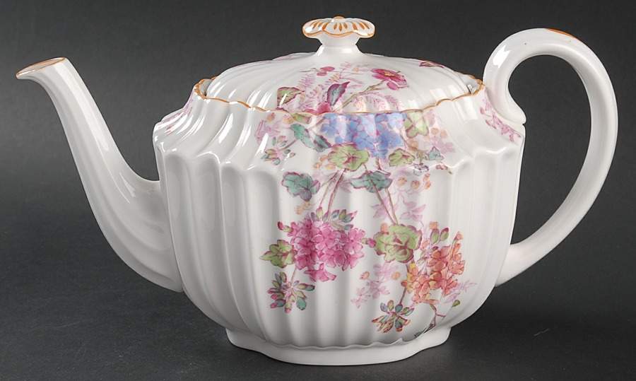 Chelsea Garden (Mustard Trim) Teapot & Lid by Spode-1