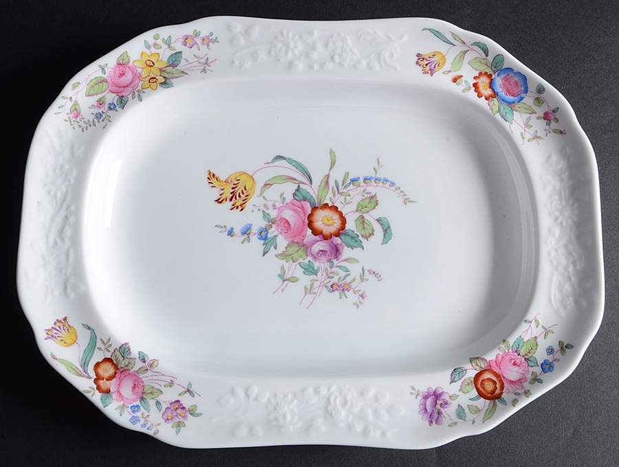 Christine 12" Oval Serving Platter by Spode-1