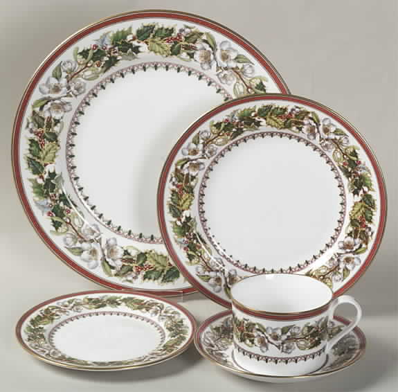 Christmas Rose 5 Piece Place Setting by Spode-1