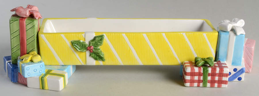 Christmas Tree Cracker Cradle by Spode-1