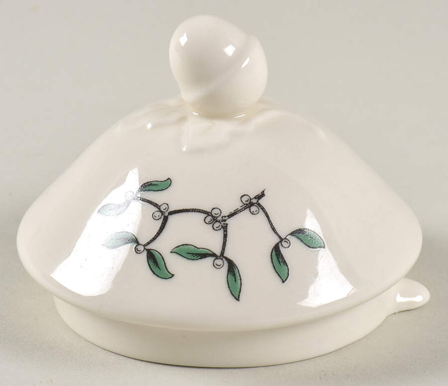Christmas Tree Lid for Teapot by Spode-1