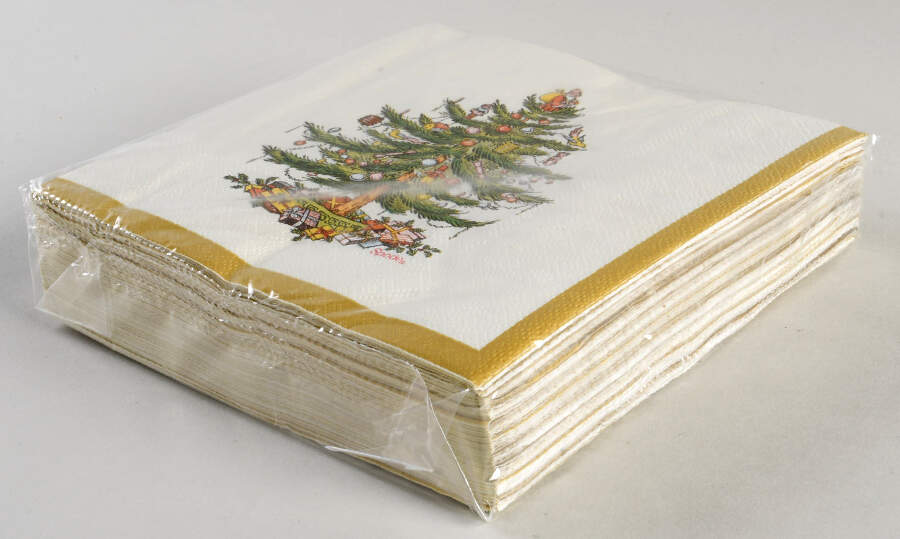 Christmas Tree Package of Paper Luncheon Napkins by Spode-1