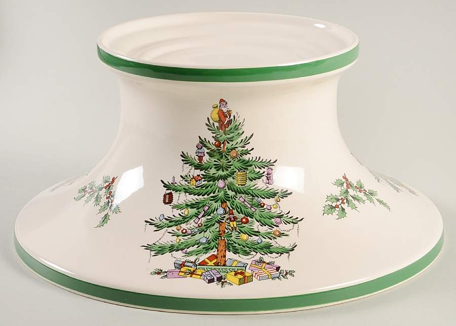 Christmas Tree 4" Pillar Candleholder by Spode-1