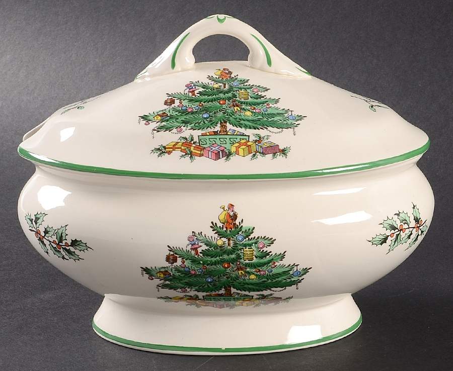 Christmas Tree Sauce Boat & Lid by Spode-1