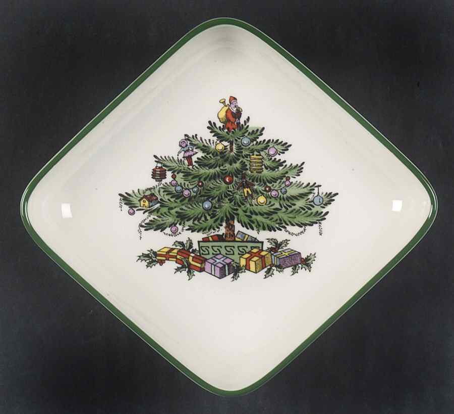 Christmas Tree Diamond Tray by Spode-1