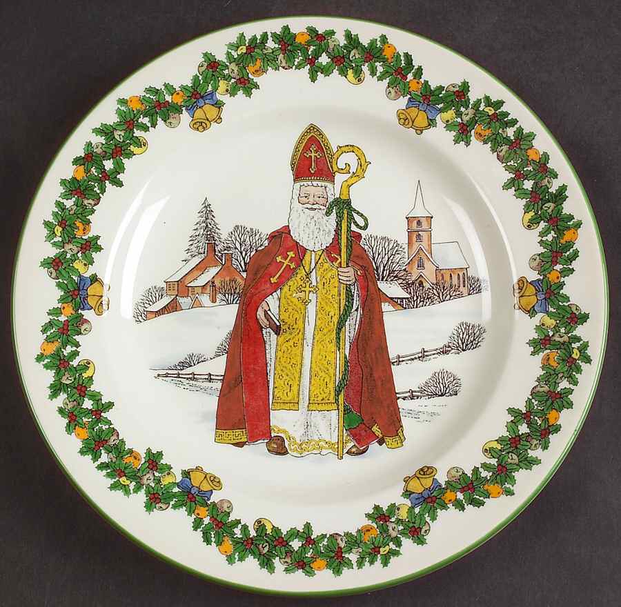 Christmas Tree Santas around the World Plate by Spode-1