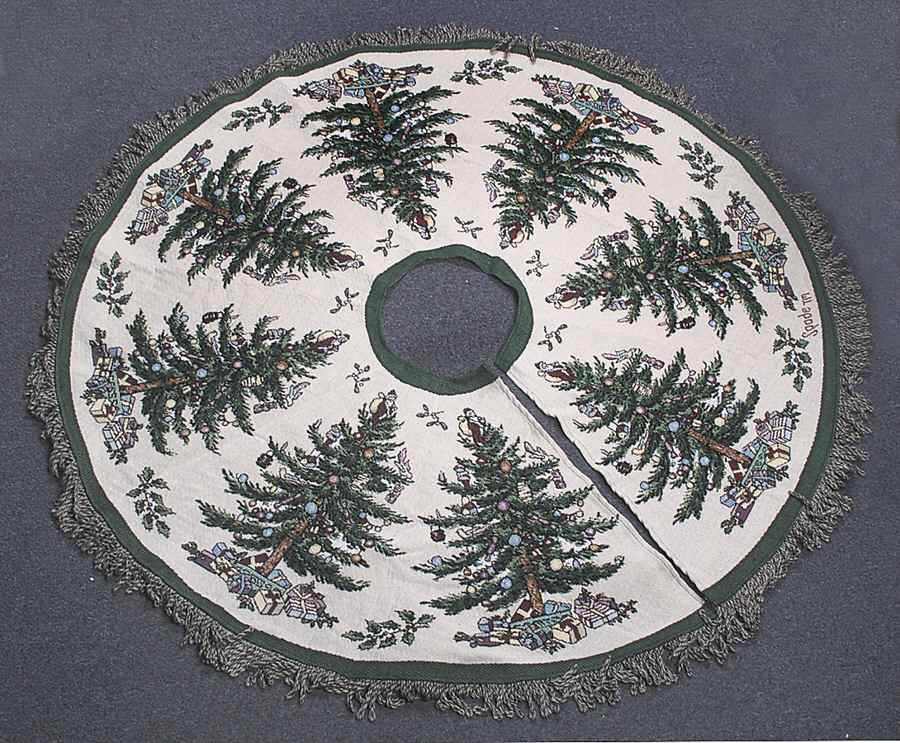 Christmas Tree Tapestry Tree Skirt by Spode-1