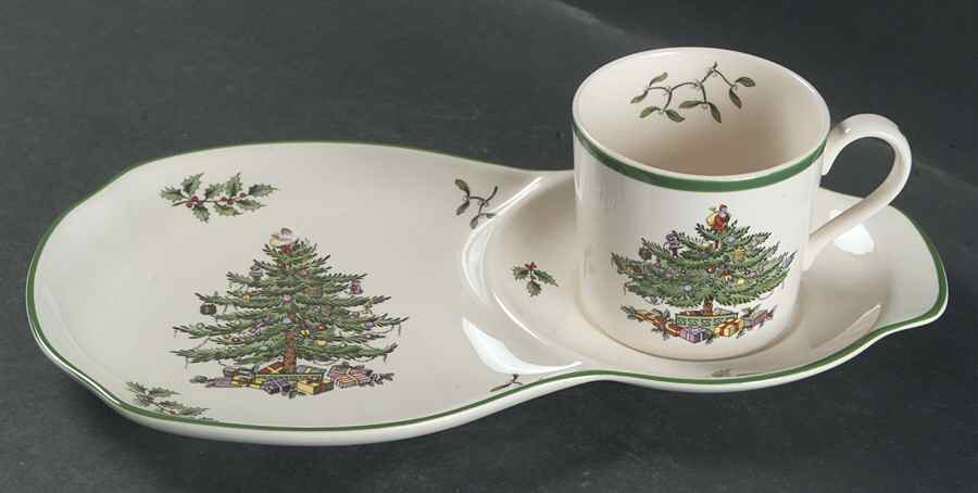 Christmas Tree Tea & Toast Snack Plate & Mug Set by Spode-1