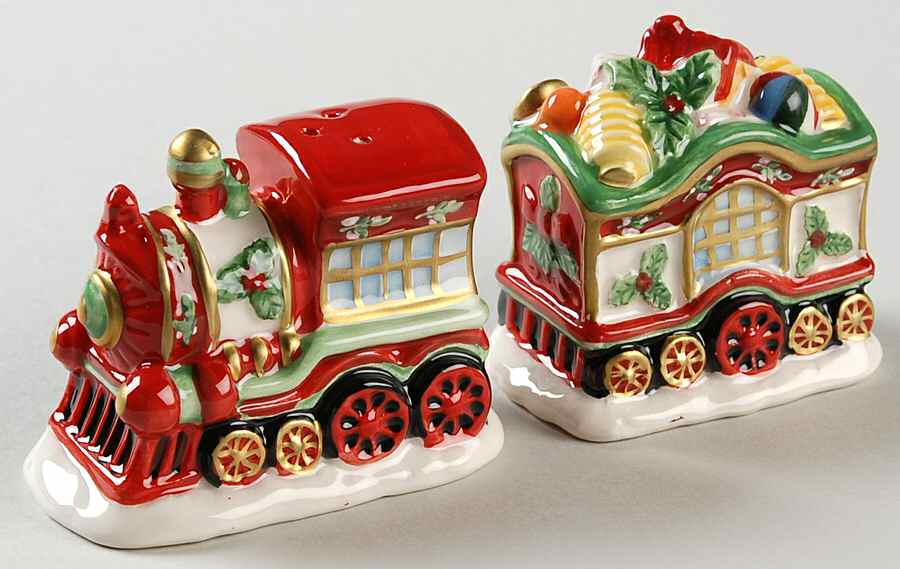 Christmas Tree Figural Salt & Pepper Set by Spode-1