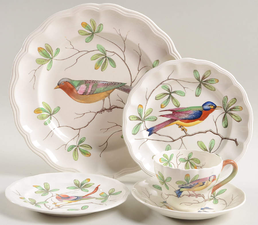 Christopher Wren 5 Piece Place Setting by Spode-1