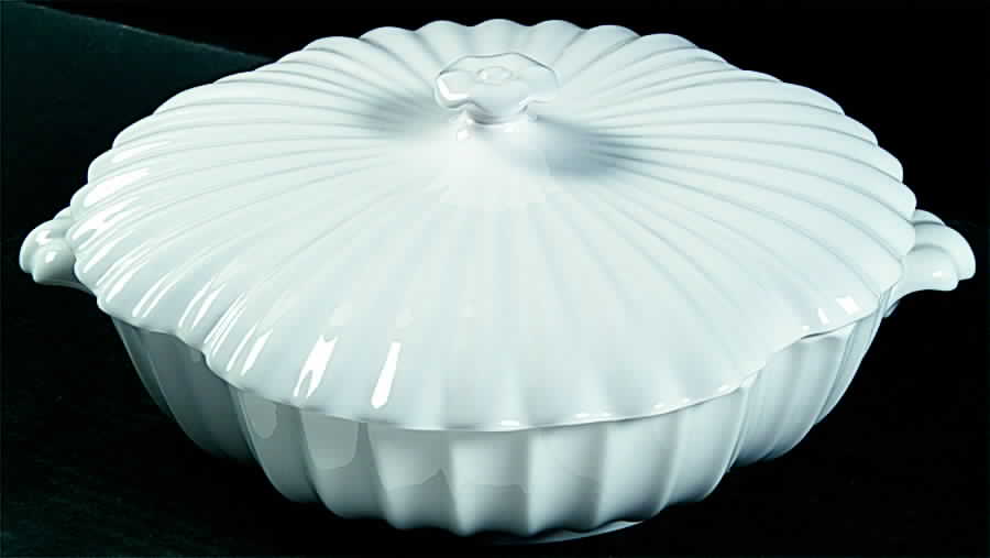 Chelsea White Round Covered Vegetable by Spode-1