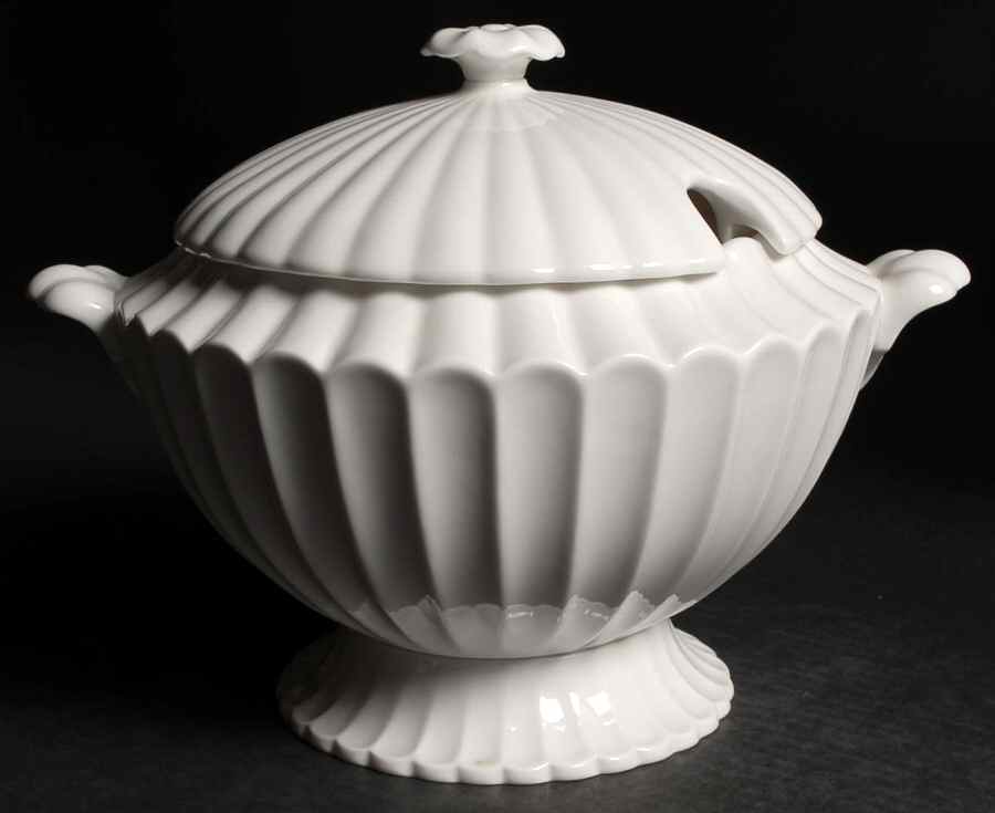 Chelsea White Tureen &  Lid by Spode-1