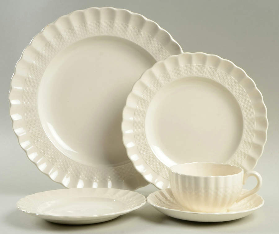 Chelsea Wicker 5 Piece Place Setting by Spode-1
