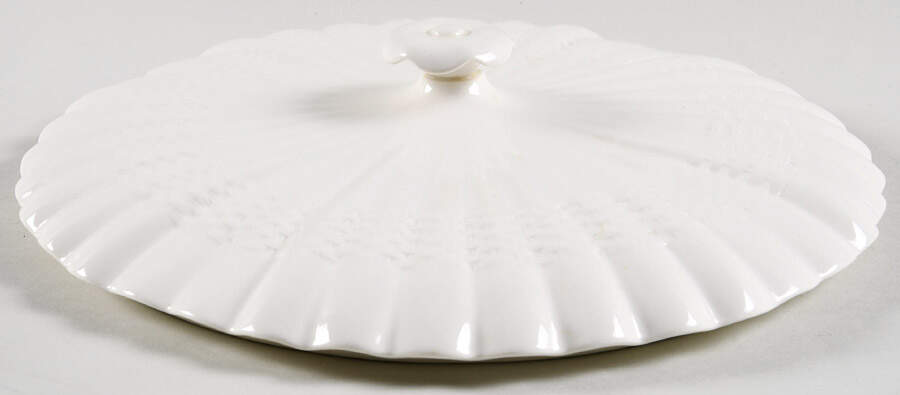Chelsea Wicker Lid for Round Vegetable by Spode-1