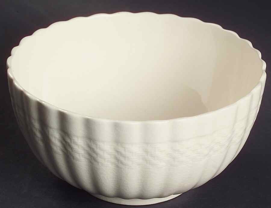 Chelsea Wicker Cranberry Bowl by Spode-1