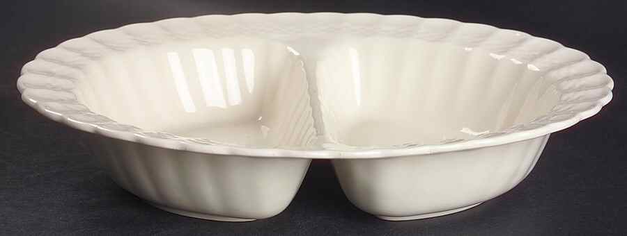 Chelsea Wicker 11" Oval Divided Vegetable Bowl by Spode-1