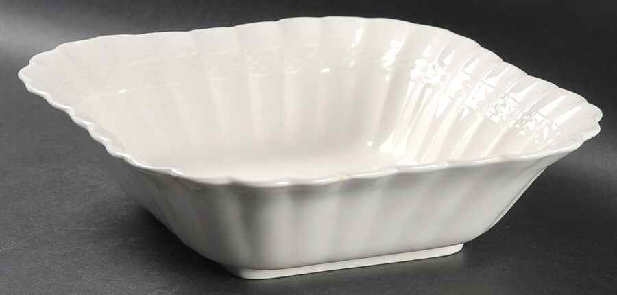 Chelsea Wicker 9" Square Vegetable Bowl by Spode-1