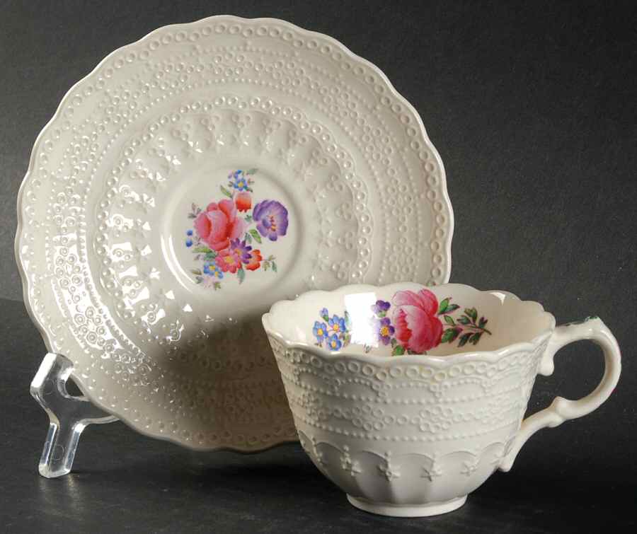 Claudia Flat Cup & Saucer Set by Spode-1