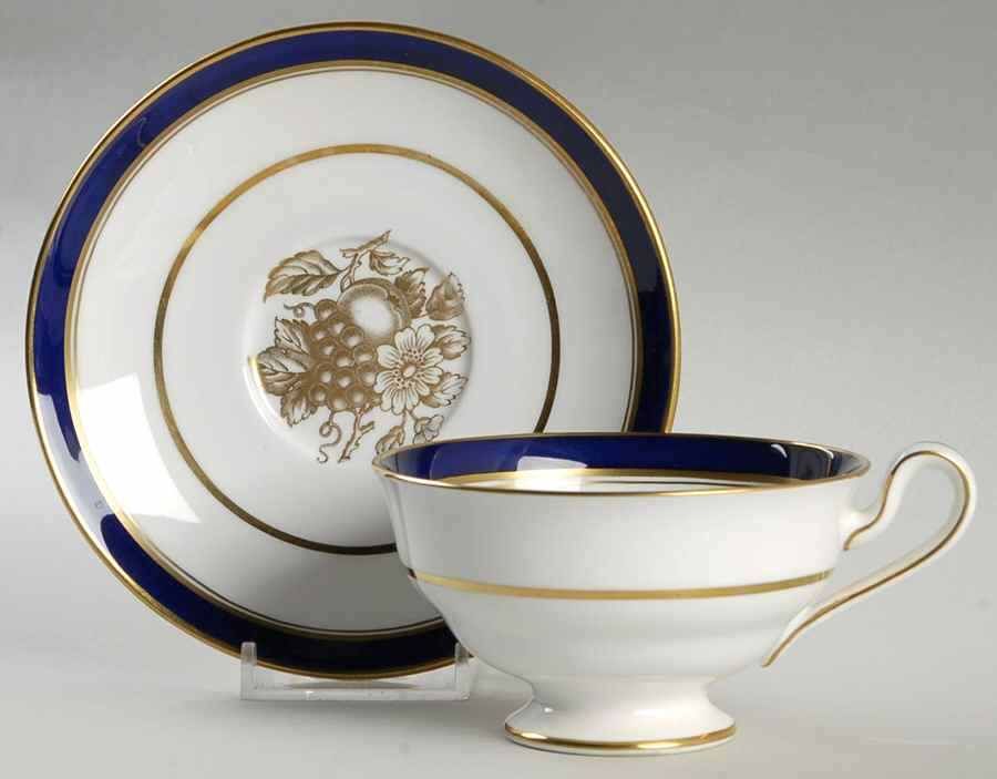 Claridge Footed Cup & Saucer Set by Spode-1