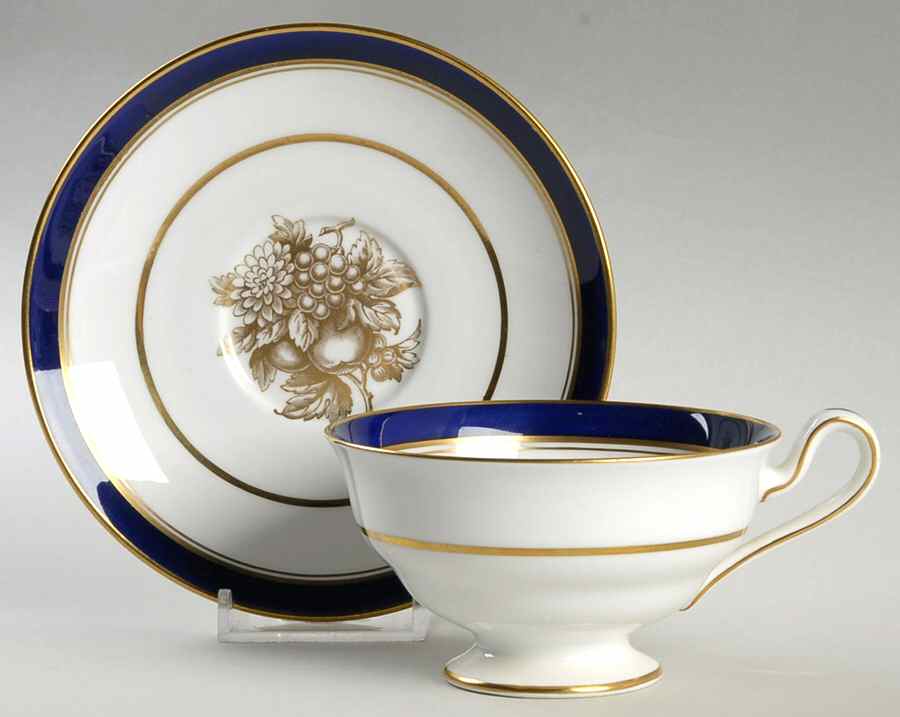 Claridge Footed Cup & Saucer Set by Spode-1