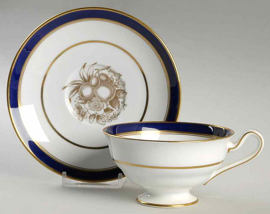Claridge Footed Cup & Saucer Set by Spode-1
