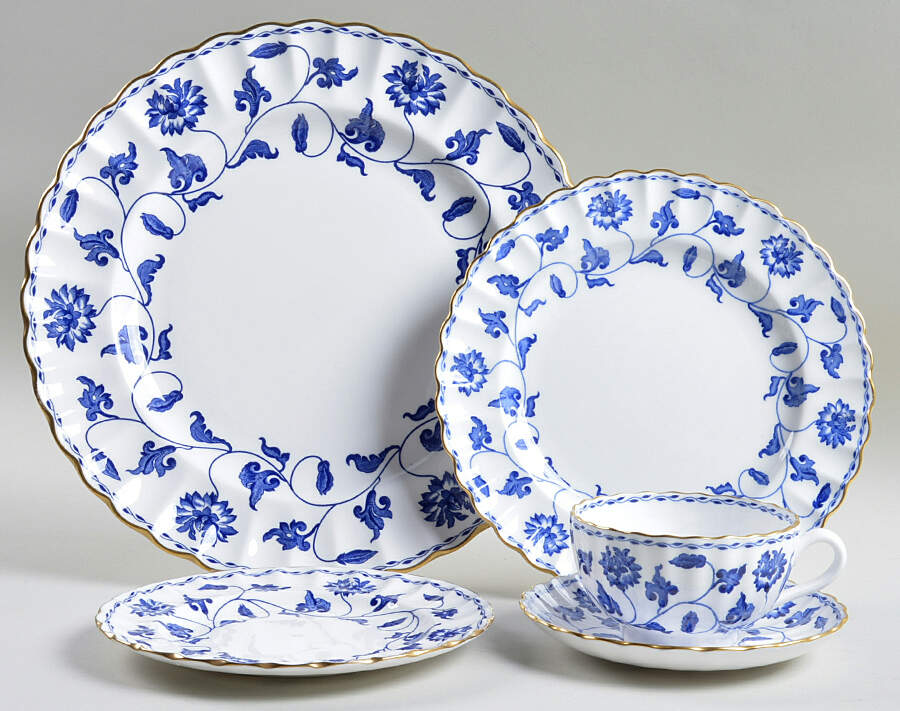 Colonel Blue 40 Piece Estate Set by Spode-1