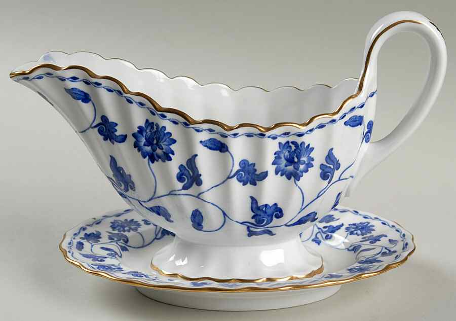 Colonel Blue Gravy Boat with Attached Underplate by Spode-1