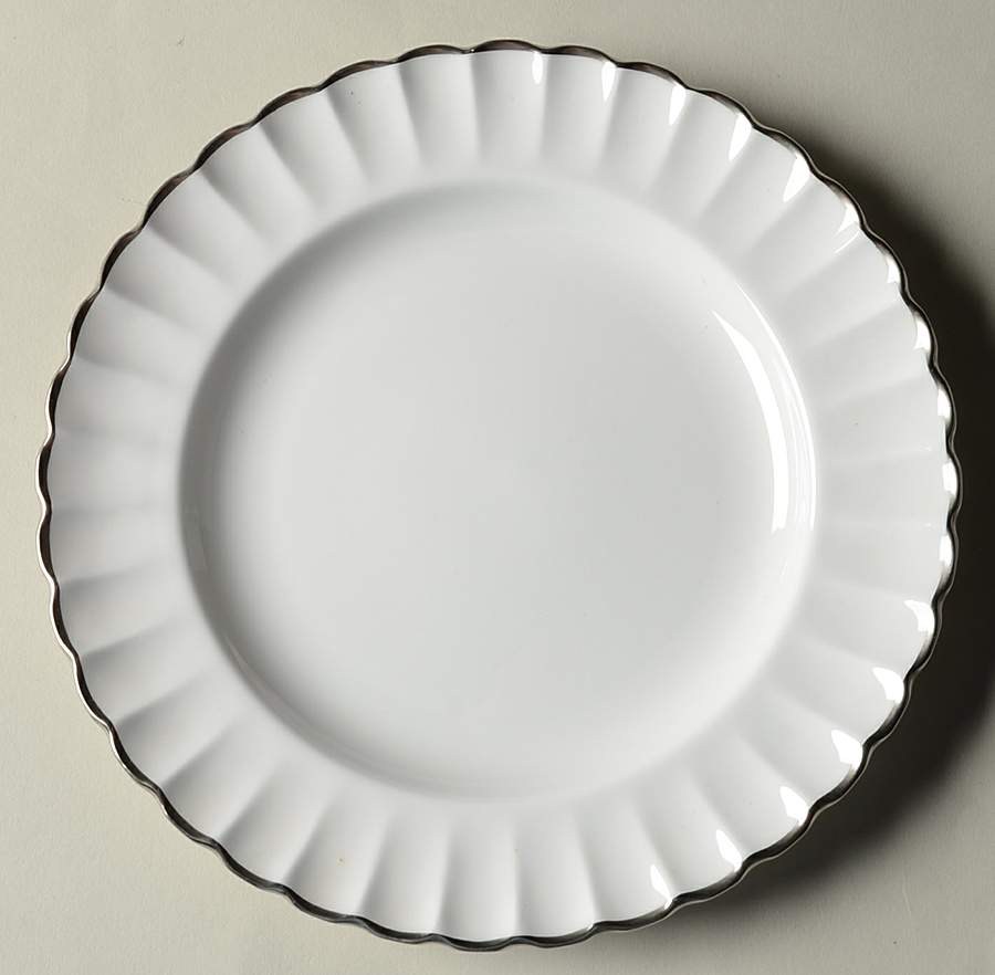 Corinth (PlatinumTrim) Salad Plate by Spode-1