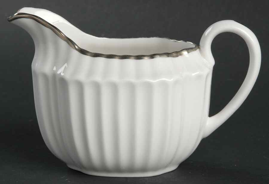 Corinth (PlatinumTrim) Creamer by Spode-1