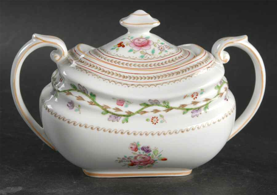Craigavon Lavender Sugar Bowl & Lid by Spode-1