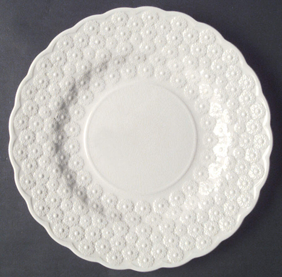 Daisy Embossed (All Off White) Luncheon Plate by Spode-1