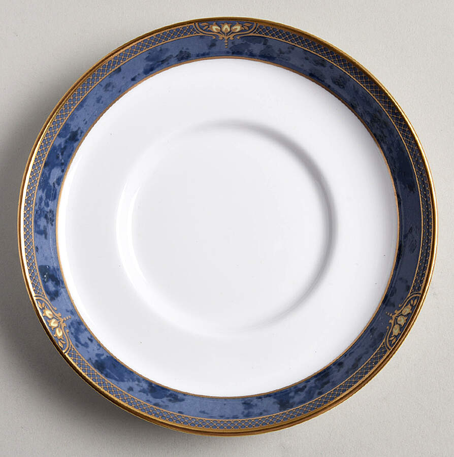 Dauphin Saucer for Demitasse Cup by Spode-1