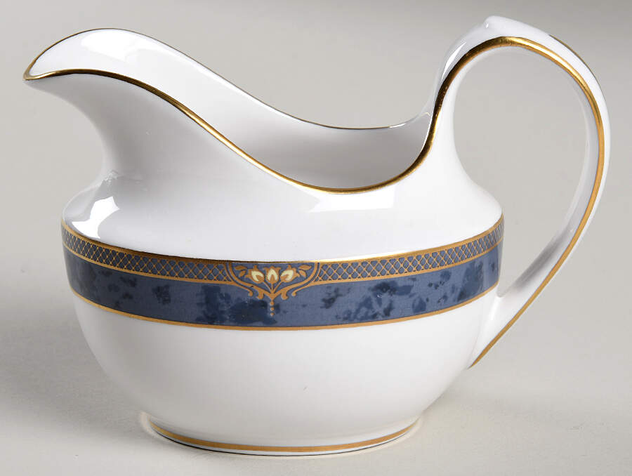 Dauphin Creamer by Spode-1