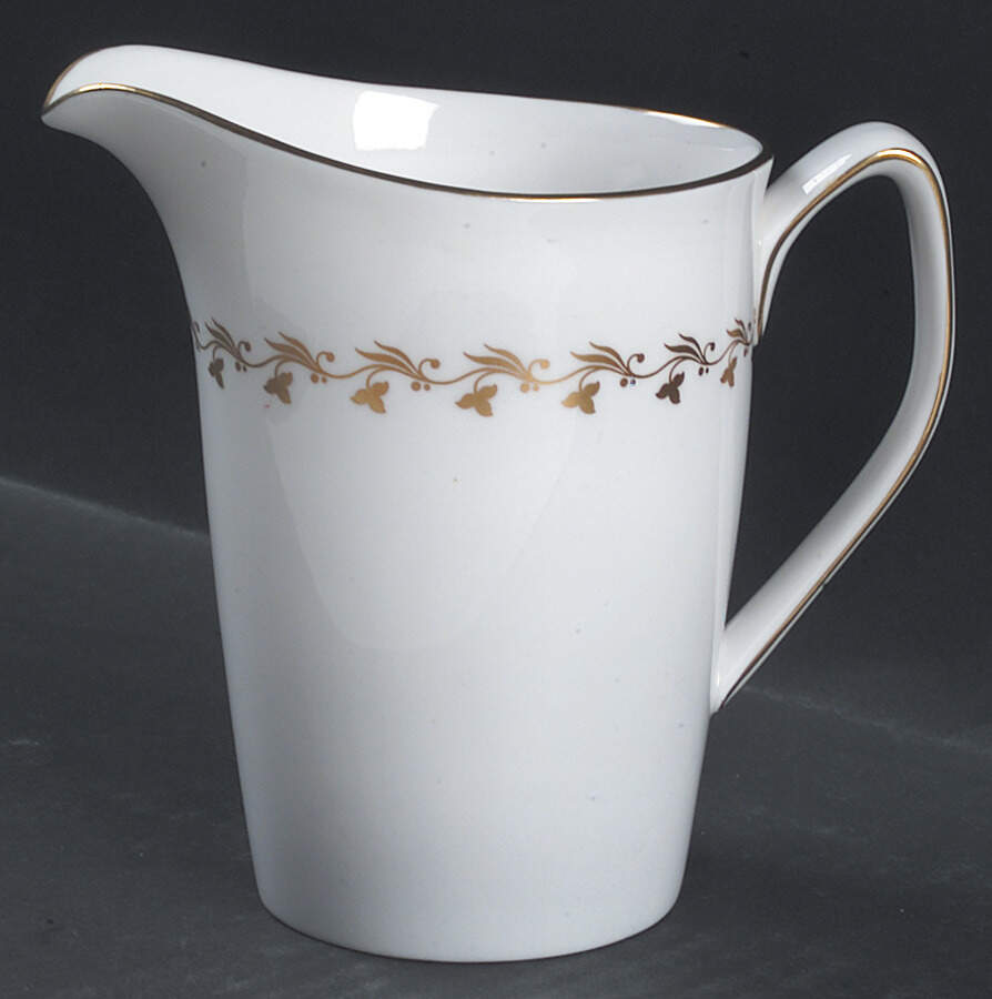 Delphi 12 Oz Pitcher by Spode-1