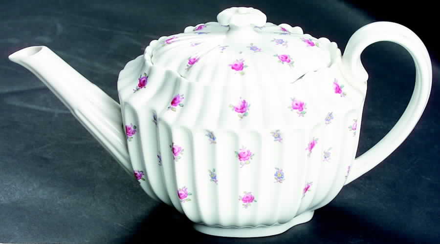 Dimity Teapot & Lid by Spode-1