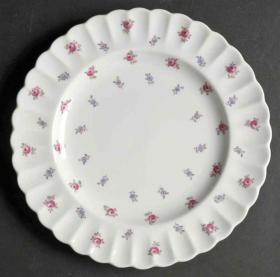 Dimity Luncheon Plate by Spode-1