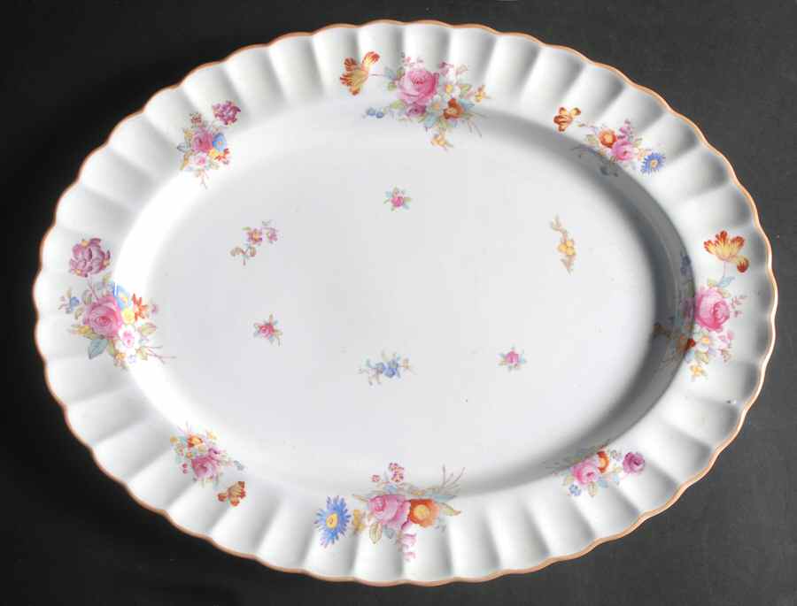 Dresden Rose (Y5758, Fluted) 14" Oval Serving Platter by Spode-1