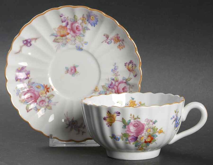 Dresden Rose (Y5758, Fluted) Footed Cup & Saucer Set by Spode-1