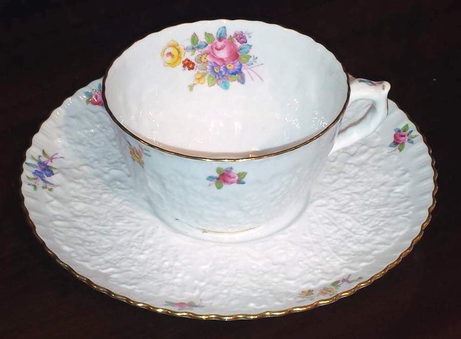 Dresden Rose (Y2958, Savoy) Oversized Cup & Saucer Set by Spode-1