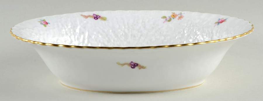 Dresden Rose (Y2958, Savoy) 10" Oval Vegetable Bowl by Spode-1