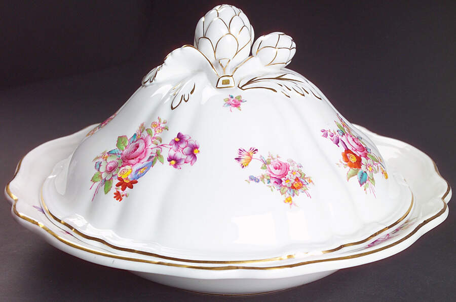 Dresden Rose (R2241, Scalloped, Gold) Round Covered Vegetable by Spode-1