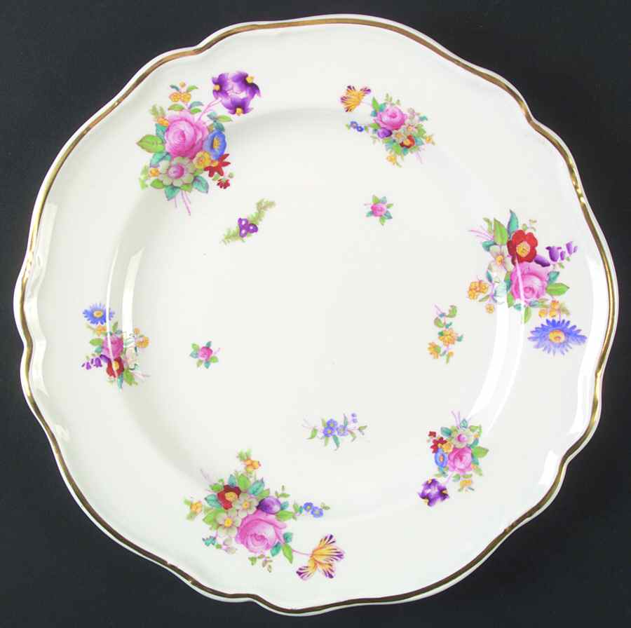 Dresden Rose (R2241, Scalloped, Gold) Dinner Plate by Spode-1