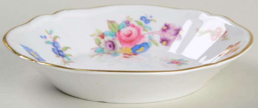 Dresden Rose (R2241, Scalloped, Gold) Fruit/Dessert (Sauce) Bowl by Spode-1