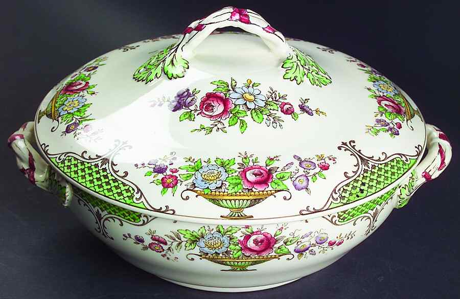 Ellesmere (Smooth) Round Covered Vegetable by Spode-1