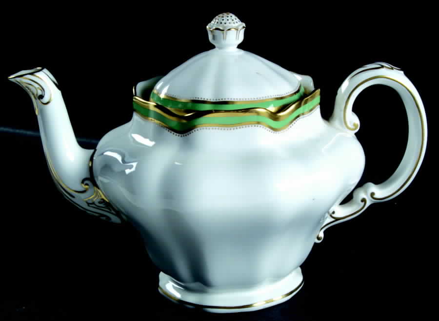 Embassy Green Teapot & Lid by Spode-1