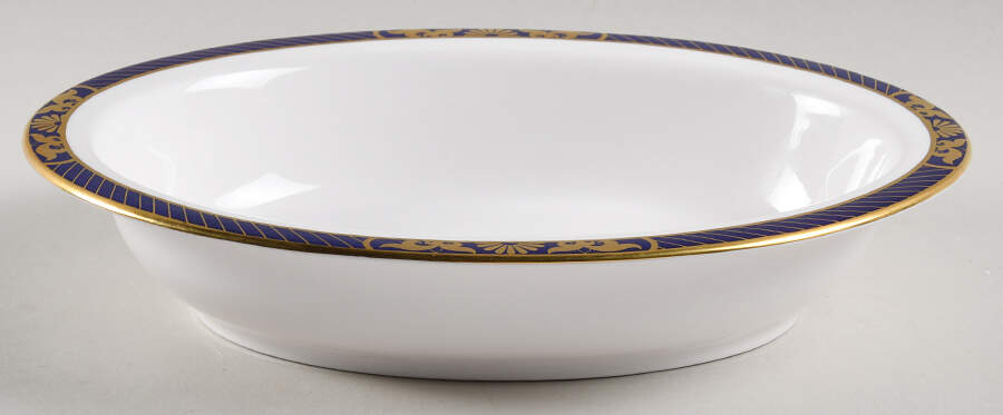 Envoy 9" Oval Vegetable Bowl by Spode-1