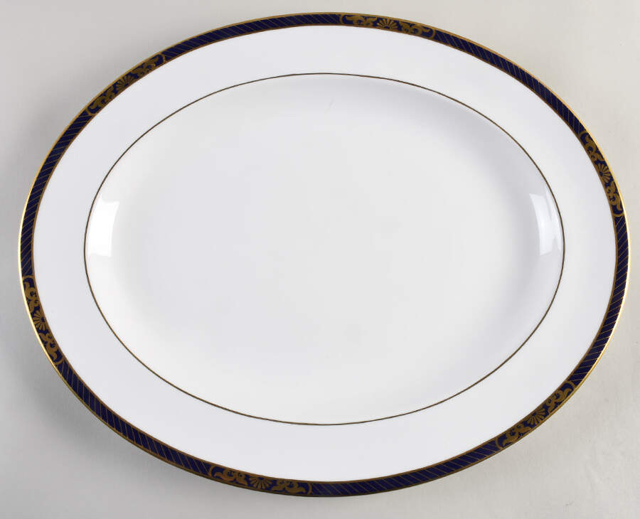 Envoy 17" Oval Serving Platter by Spode-1